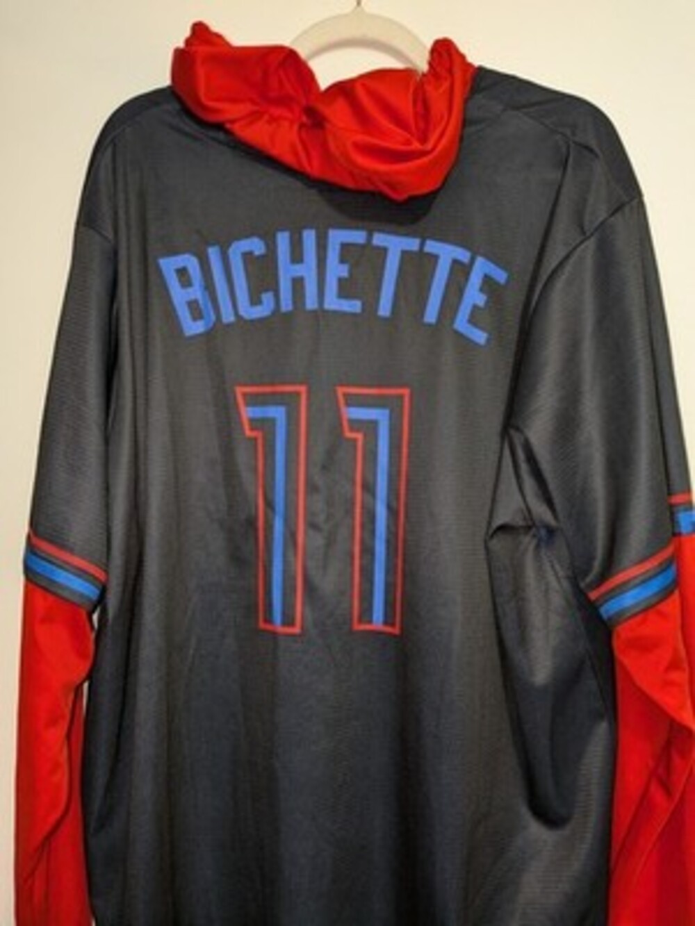 Toronto Blue Jays 2025 Bo Bichette City Connect Layered Jersey Hoodie XL FREESHP - Picture 2 of 3